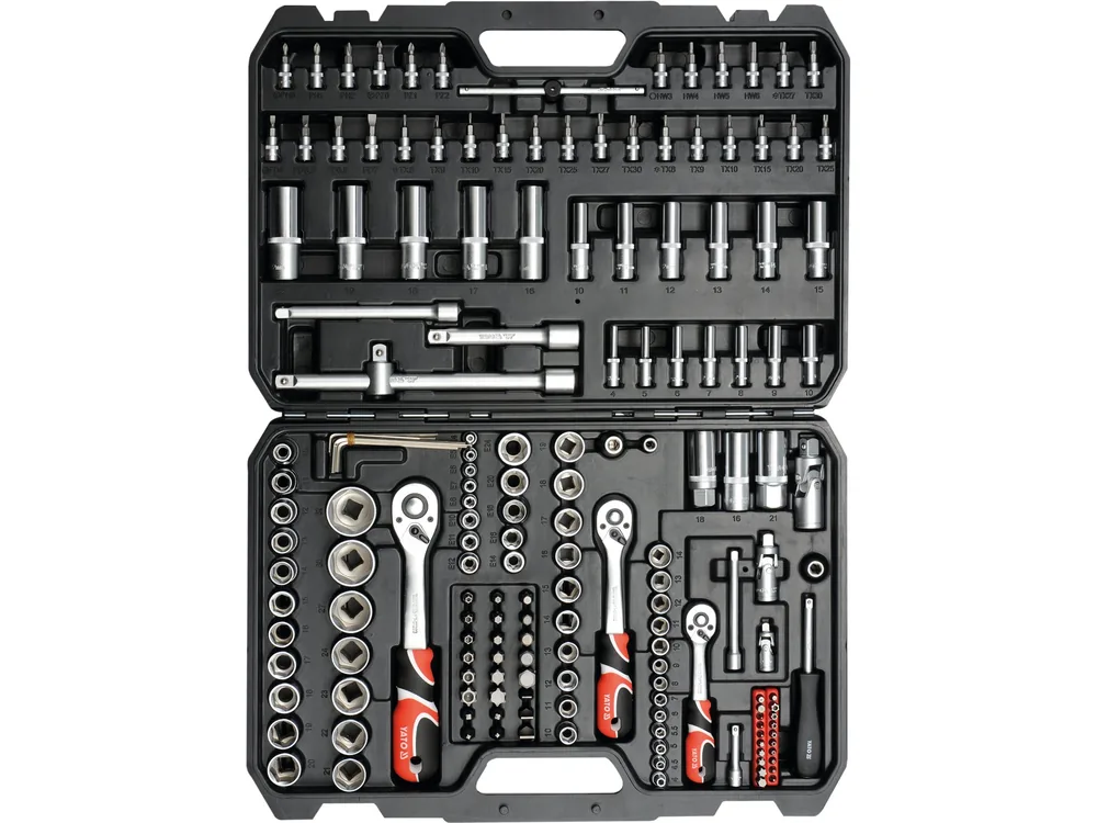 Набір головок торцевих YATO : квадрат 1/2", 3/8", 1/4" з інстр-ми, насадки викруткові. 173 шт.